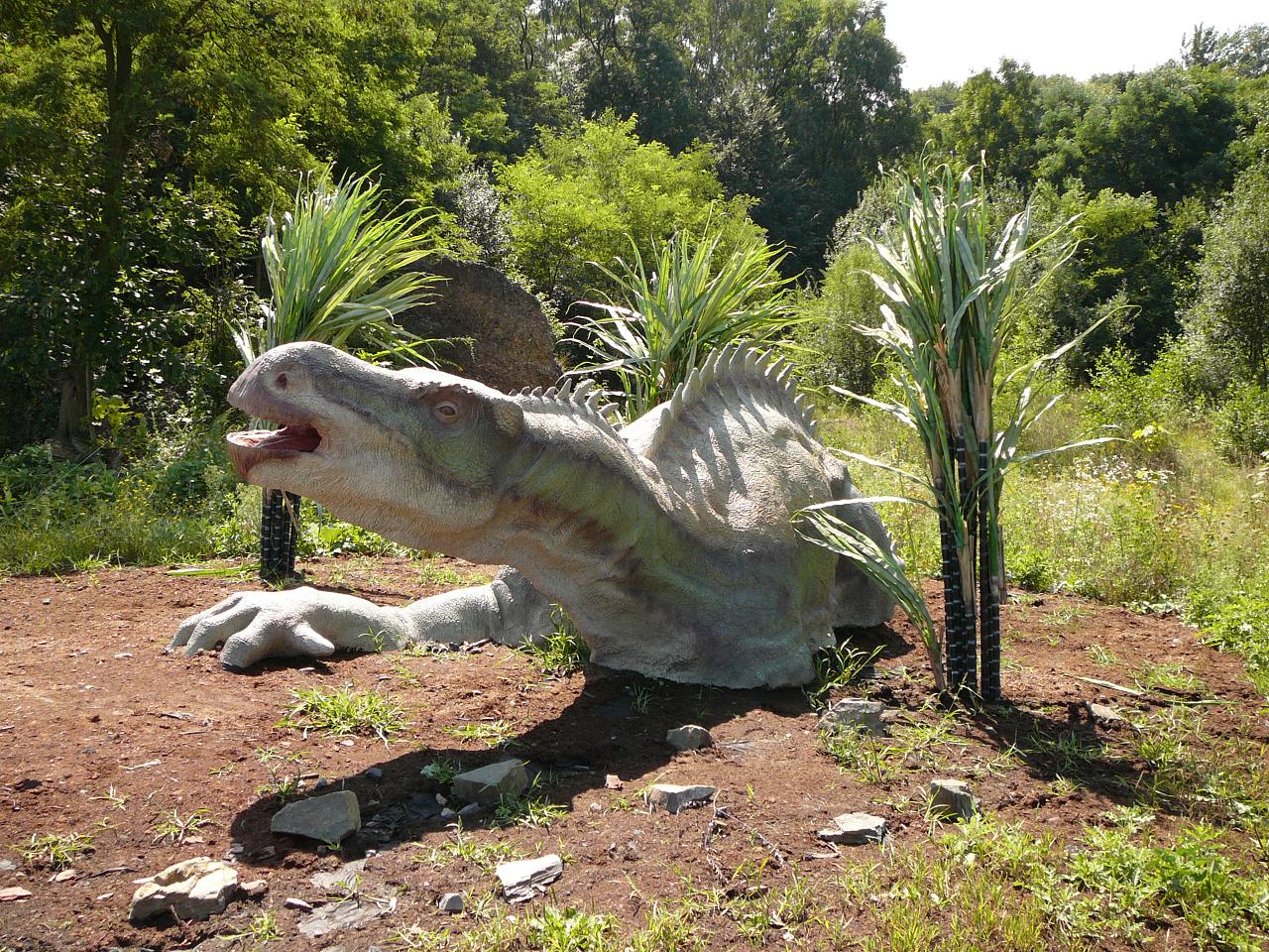 Iguanodon 1.JPG